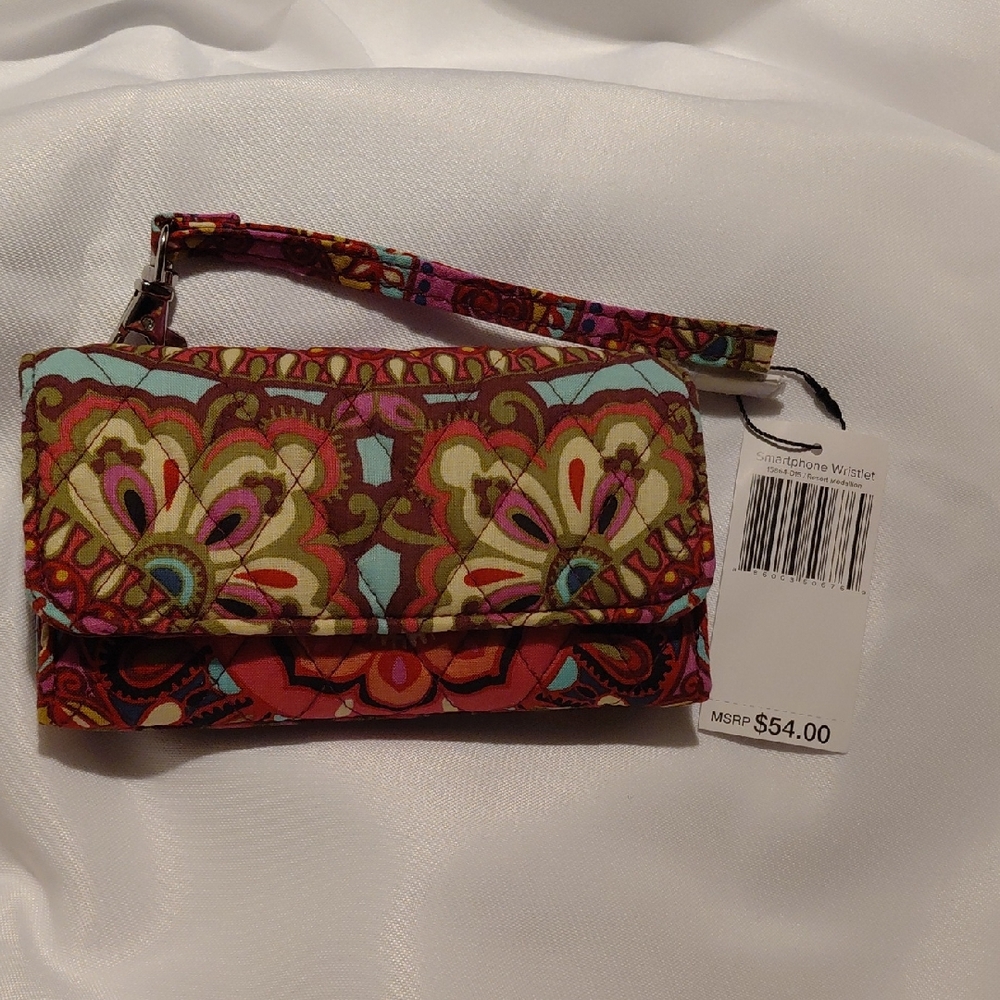 Vibrant Multicolor Vera Bradley Smartphone Wristlet Wallet.